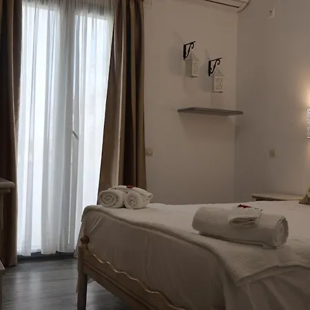 Pension Sofia Parikia (Paros)