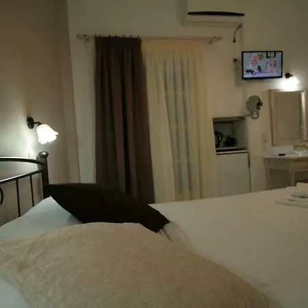 Pension Sofia Parikia (Paros)